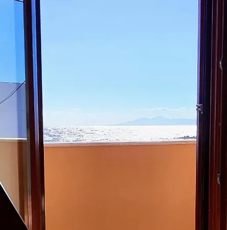 Kallistis House Monolithos (Santorini)