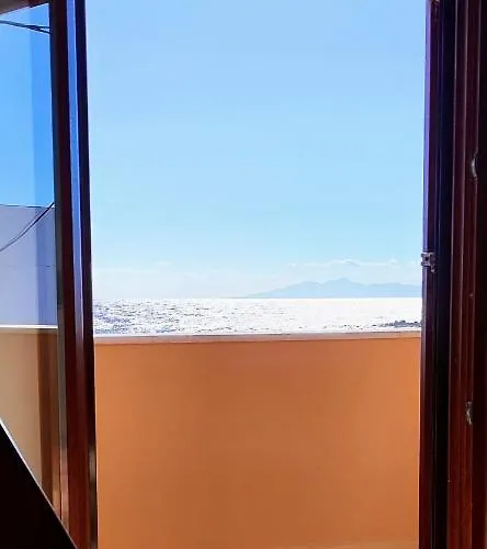 Kallistis House Monolithos (Santorini)